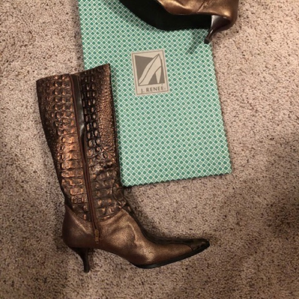 J Renee Boots